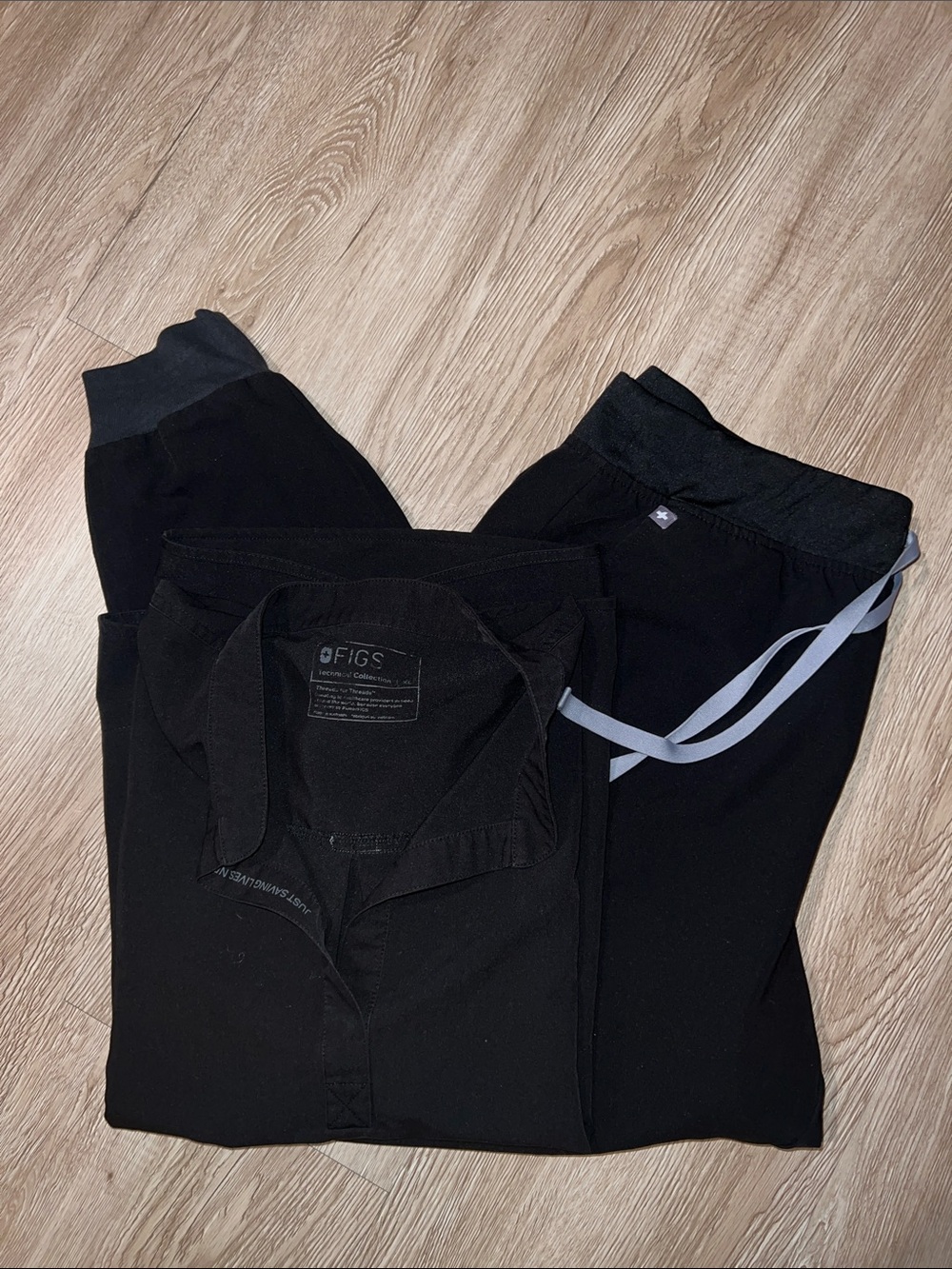 Figs Women’s Black Jogger Scrub Pants and Rafaela top